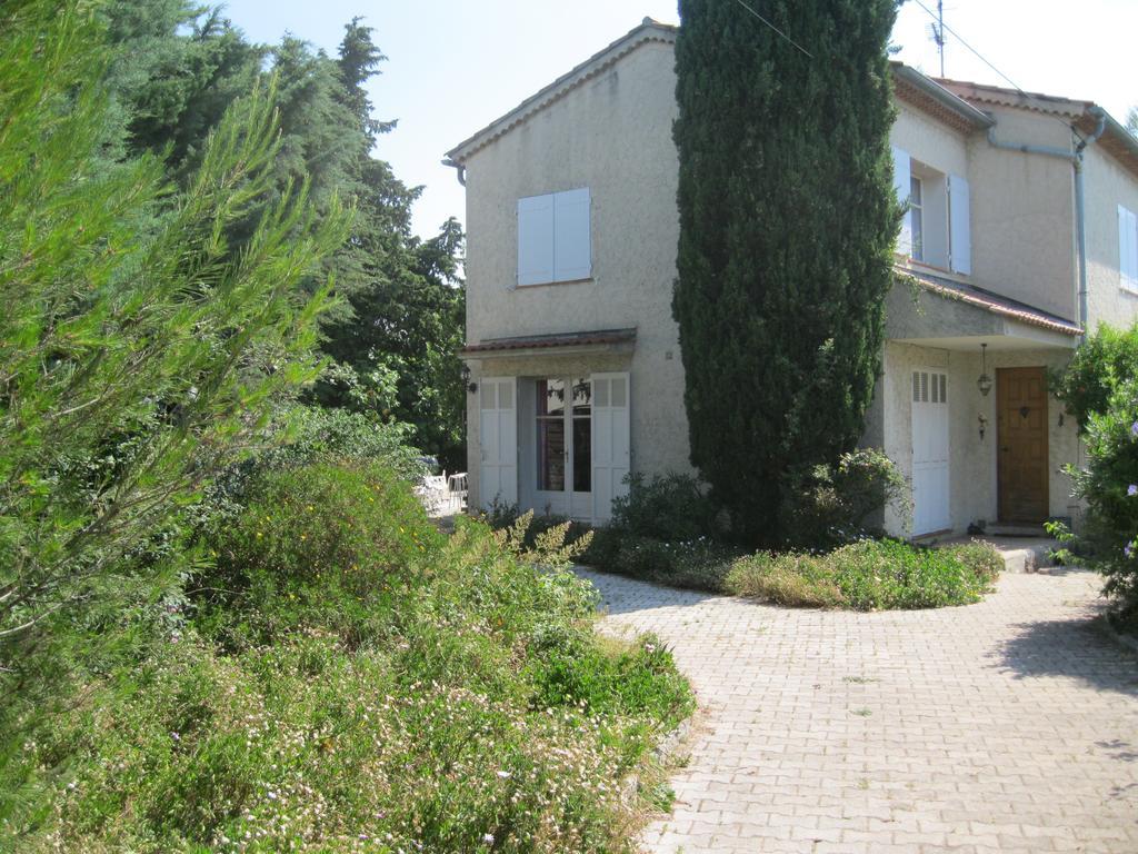 Appartement La Plage En Provence Le Pradet Zimmer foto