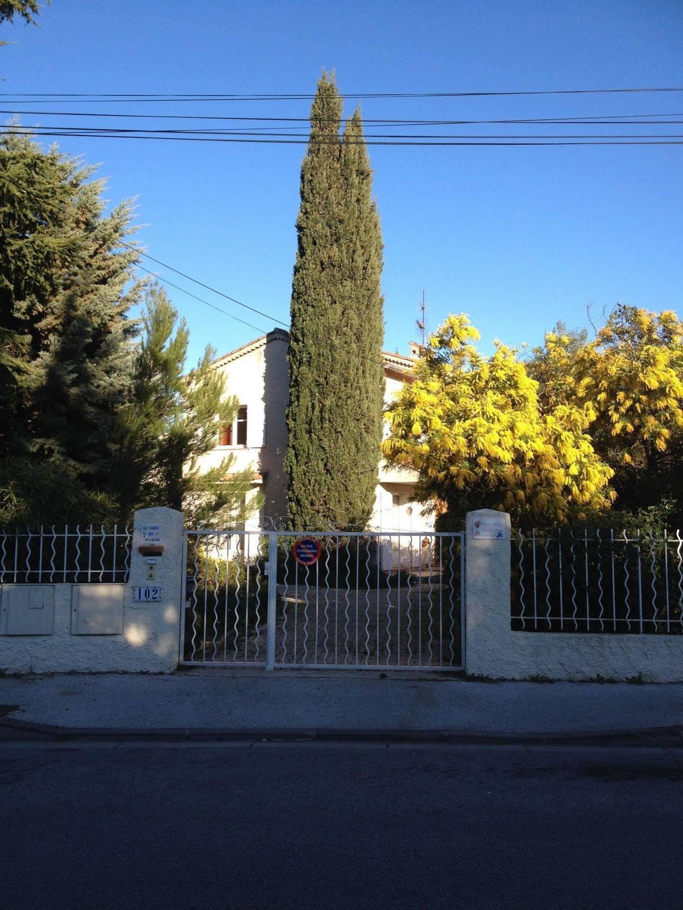Appartement La Plage En Provence Le Pradet Exterior foto